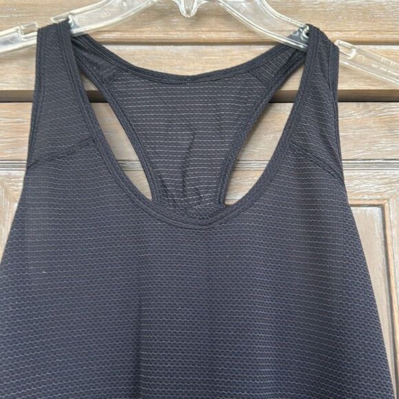 Lululemon Love Tank Pleated black size 6 - Picture 4 of 11